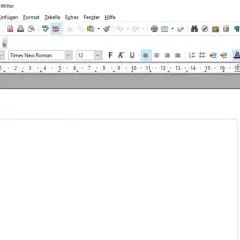 OpenOffice Writer, eine kostenlose Schreibprogramm-Alternative, zeigt ein leeres Dokument mit Werkzeugleisten und Lineal.