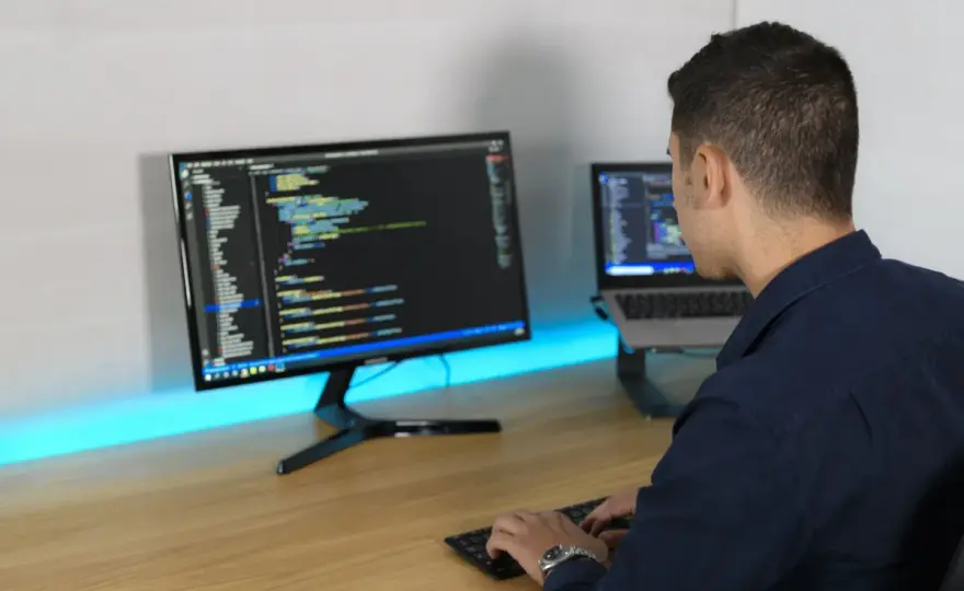 Programmierer - Was sie wirklich tun & wie Sie starten